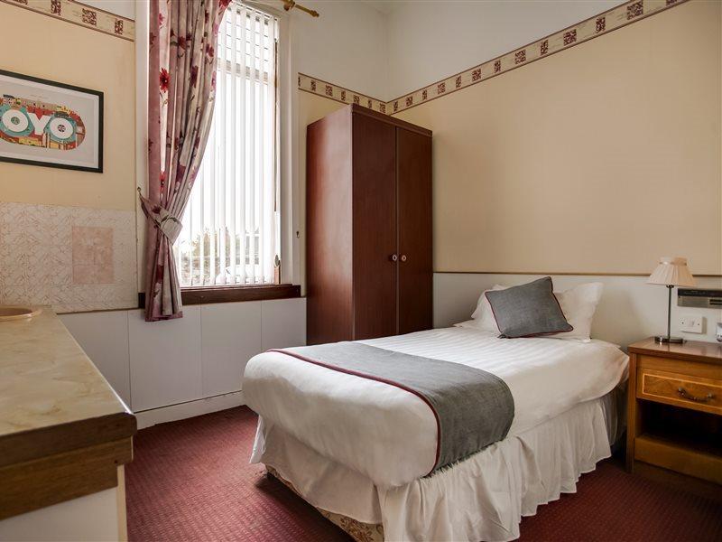Oyo Glenpark Hotel, Ayr Central Екстер'єр фото