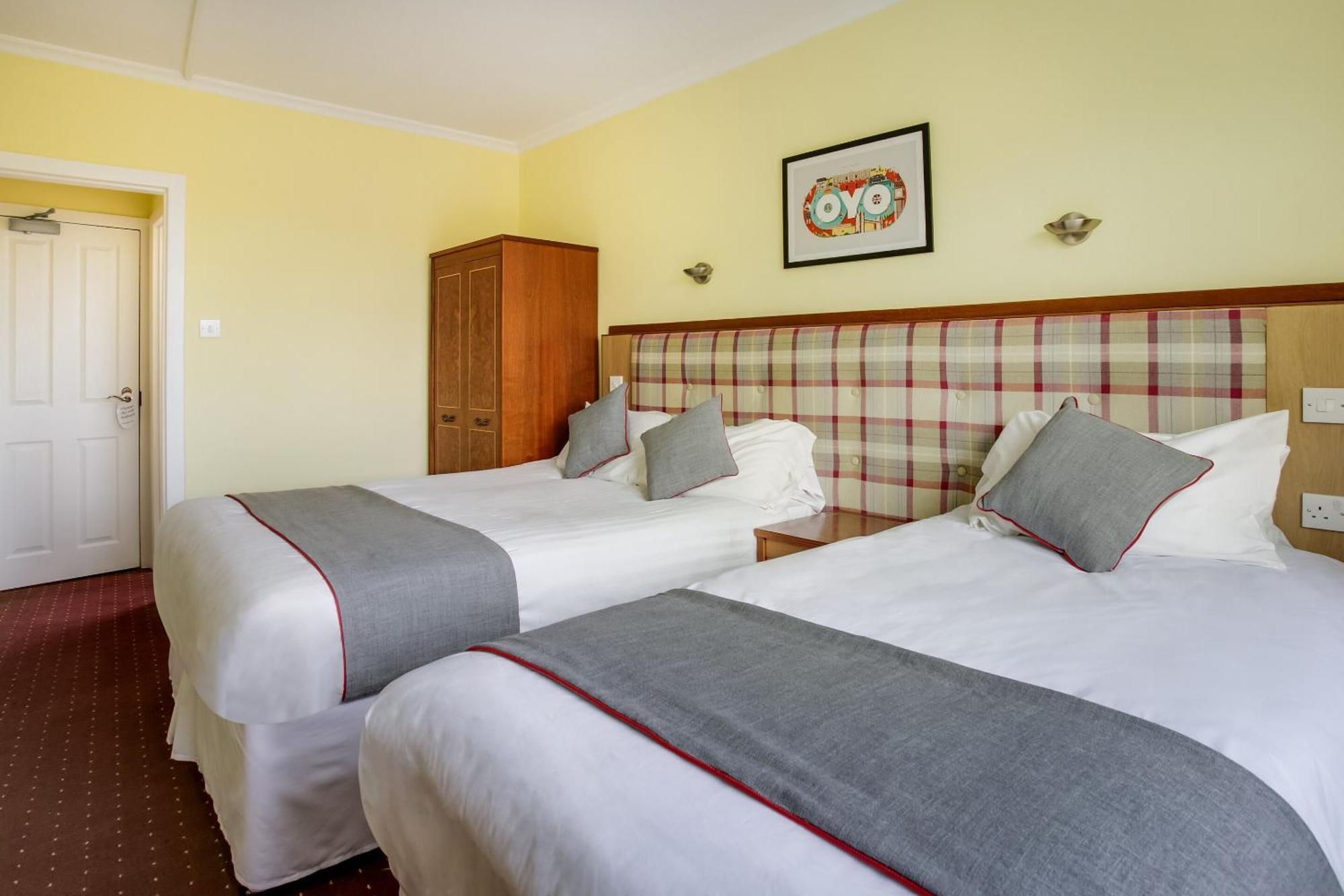 Oyo Glenpark Hotel, Ayr Central Екстер'єр фото