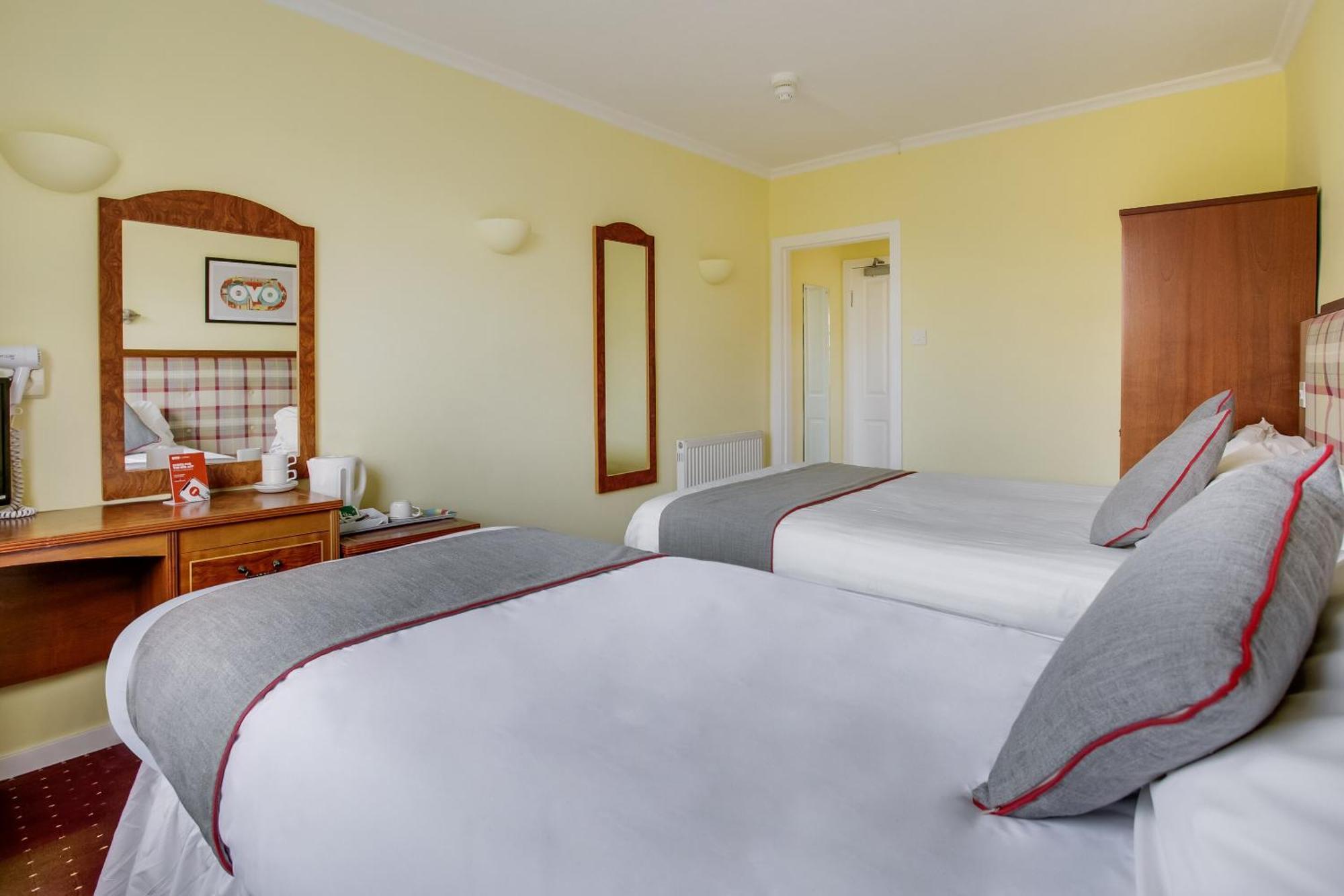 Oyo Glenpark Hotel, Ayr Central Екстер'єр фото