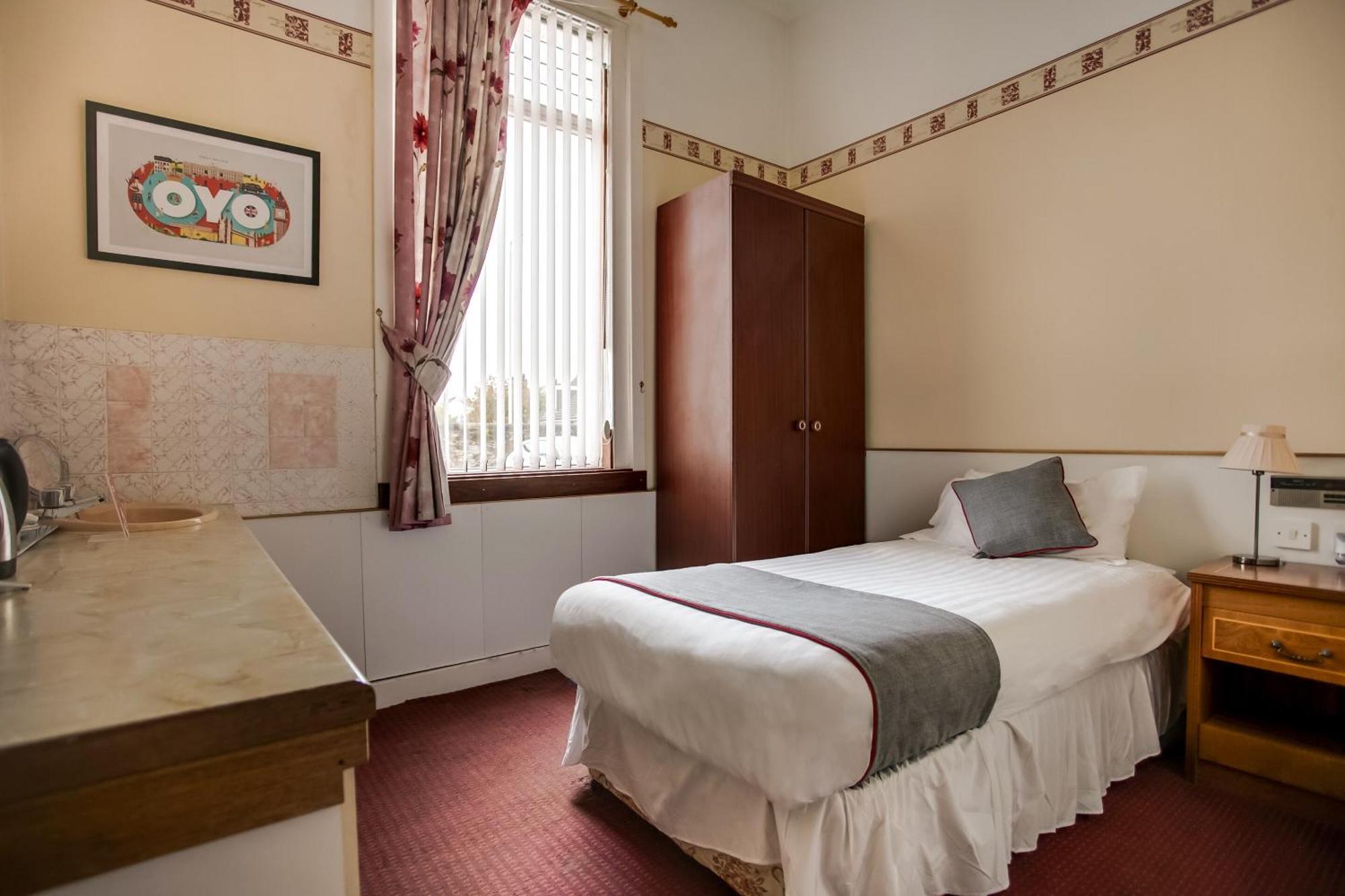 Oyo Glenpark Hotel, Ayr Central Екстер'єр фото