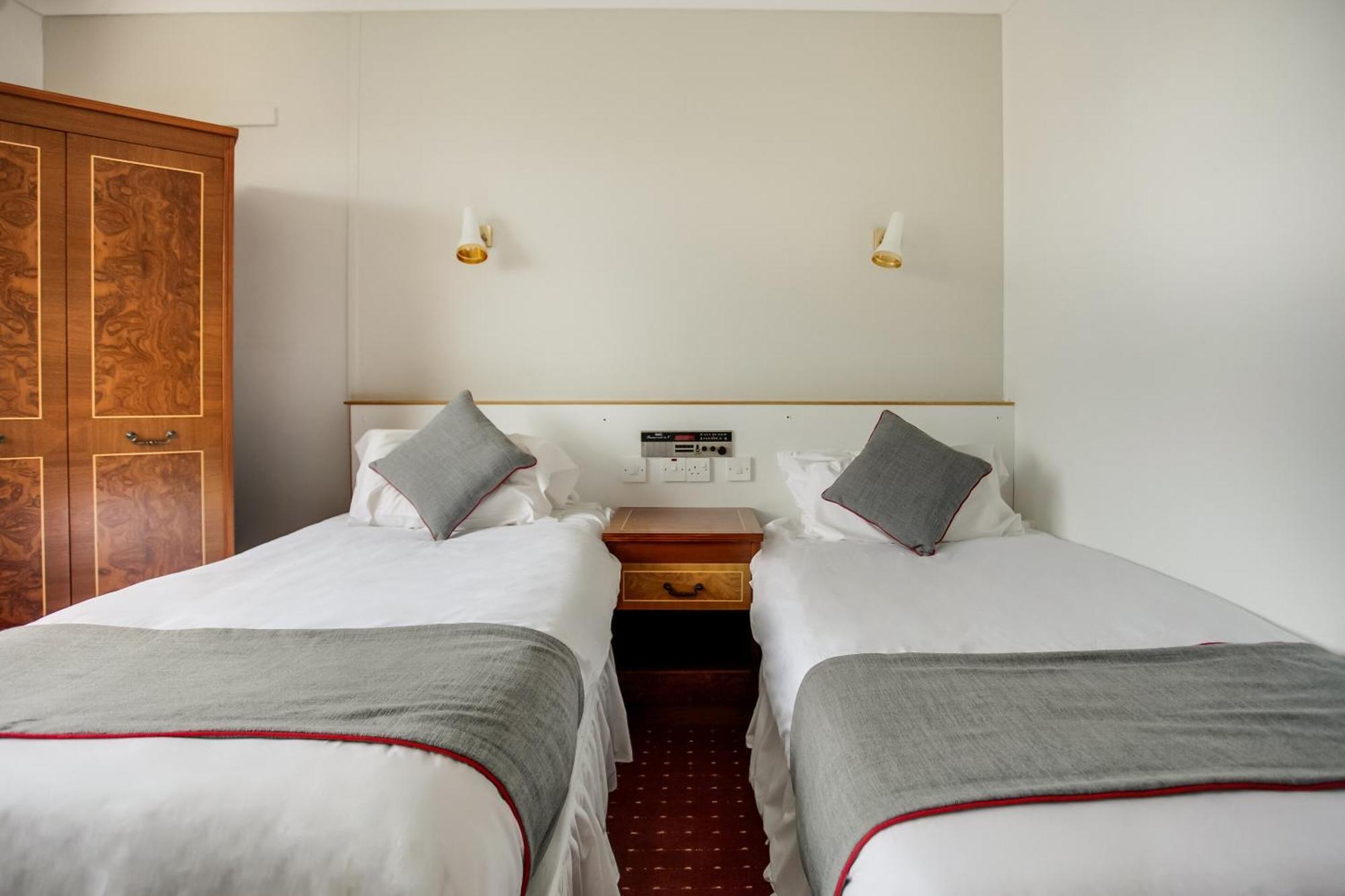 Oyo Glenpark Hotel, Ayr Central Екстер'єр фото