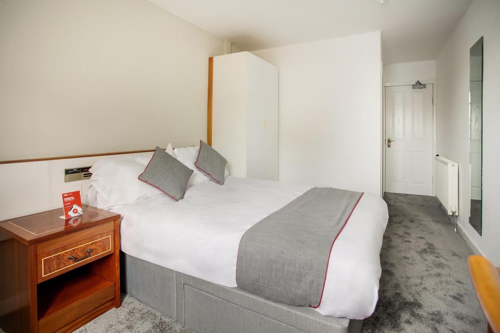 Oyo Glenpark Hotel, Ayr Central Екстер'єр фото