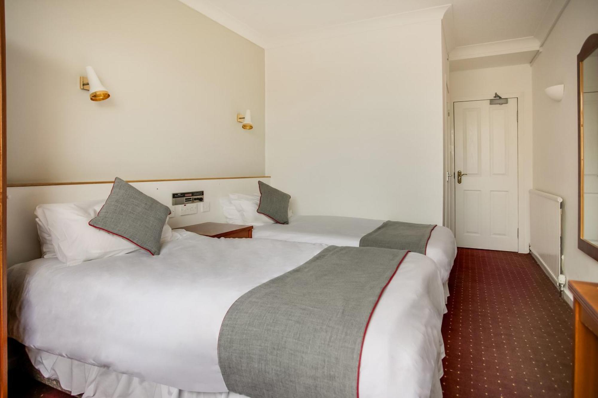 Oyo Glenpark Hotel, Ayr Central Екстер'єр фото